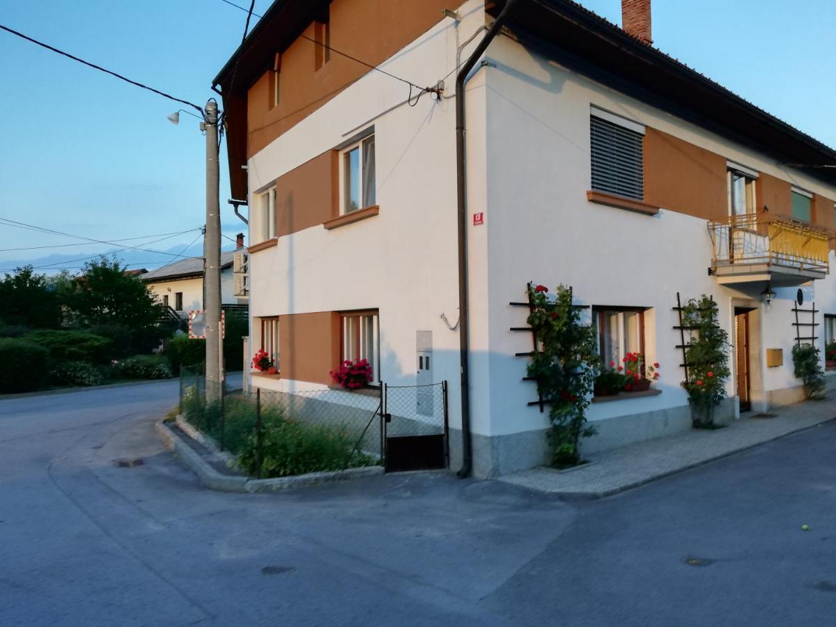 Sobe Sabec Panzió Postojna Kültér fotó