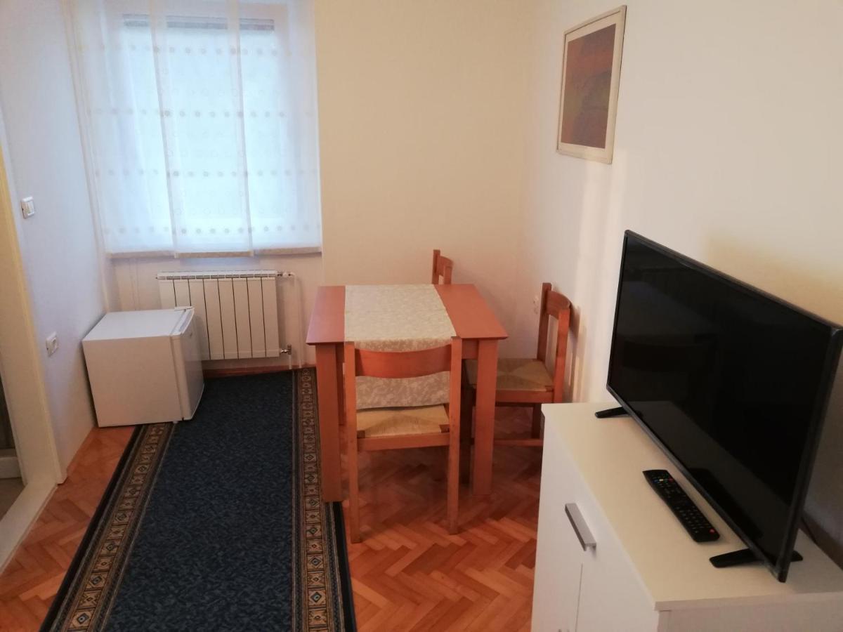 Sobe Sabec Panzió Postojna Kültér fotó