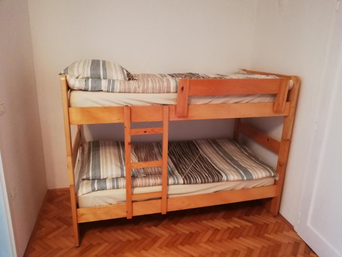 Sobe Sabec Panzió Postojna Kültér fotó